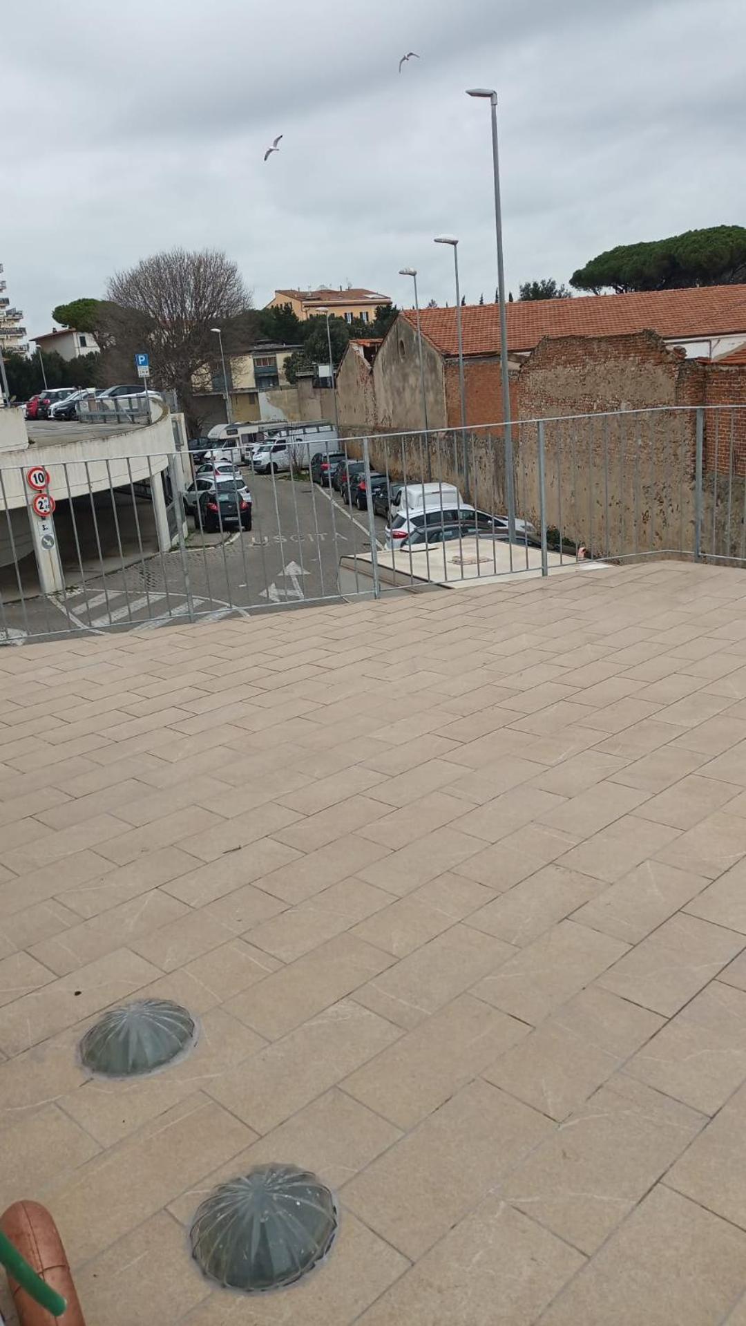 Ferienwohnung Casa N 2 Con Parcheggio Privato E Colonnina Ricarica Livorno Exterior foto